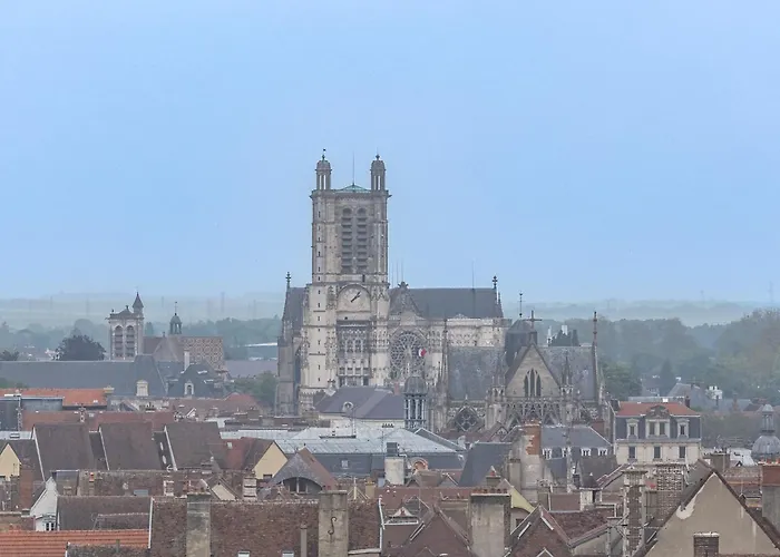 Evasion Urbaine - 2 - Hypercentre דירה